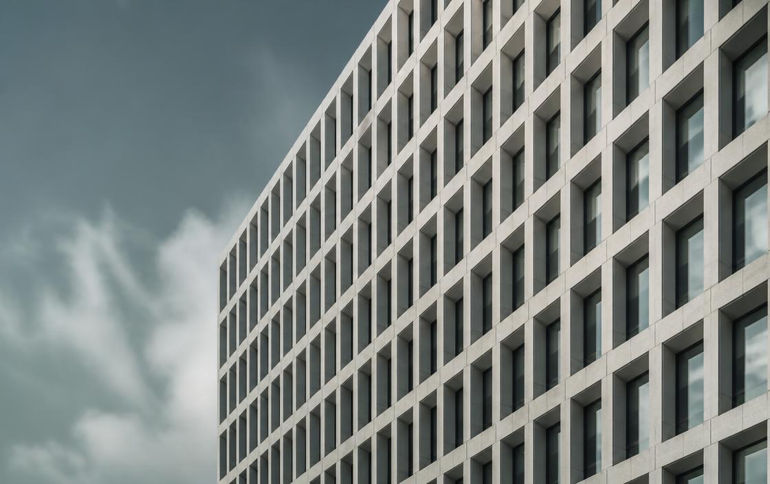 Facade med gentagne vinduesmoduler